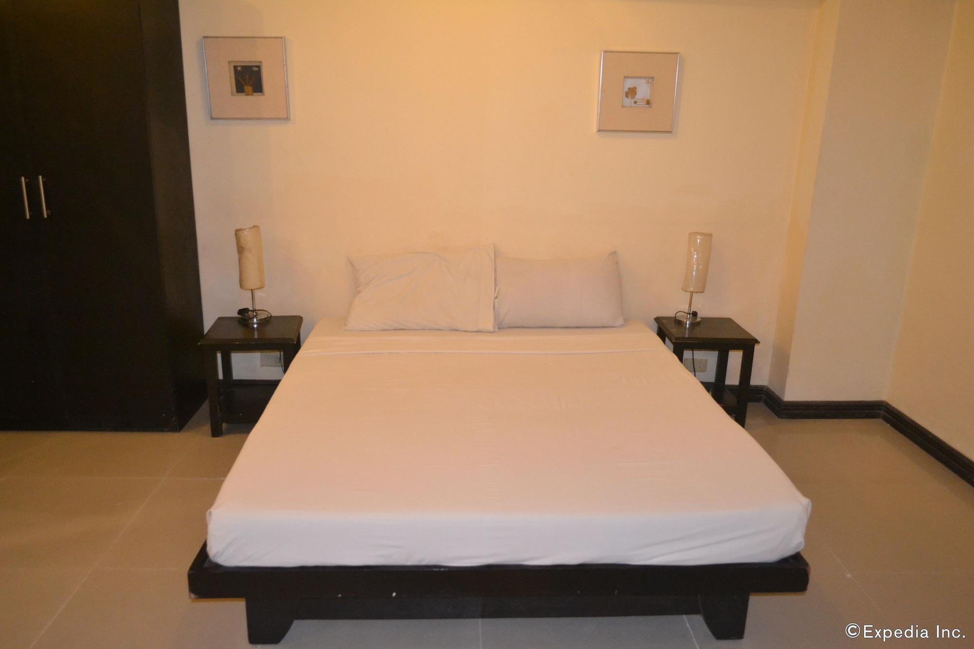 Lancaster Hotel Cebu Lapu-Lapu City Exteriör bild