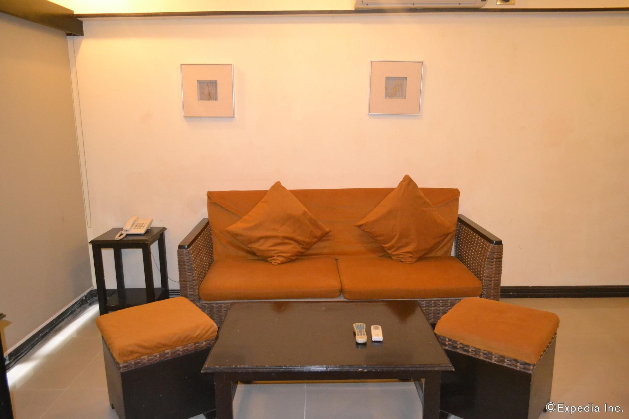 Lancaster Hotel Cebu Lapu-Lapu City Exteriör bild