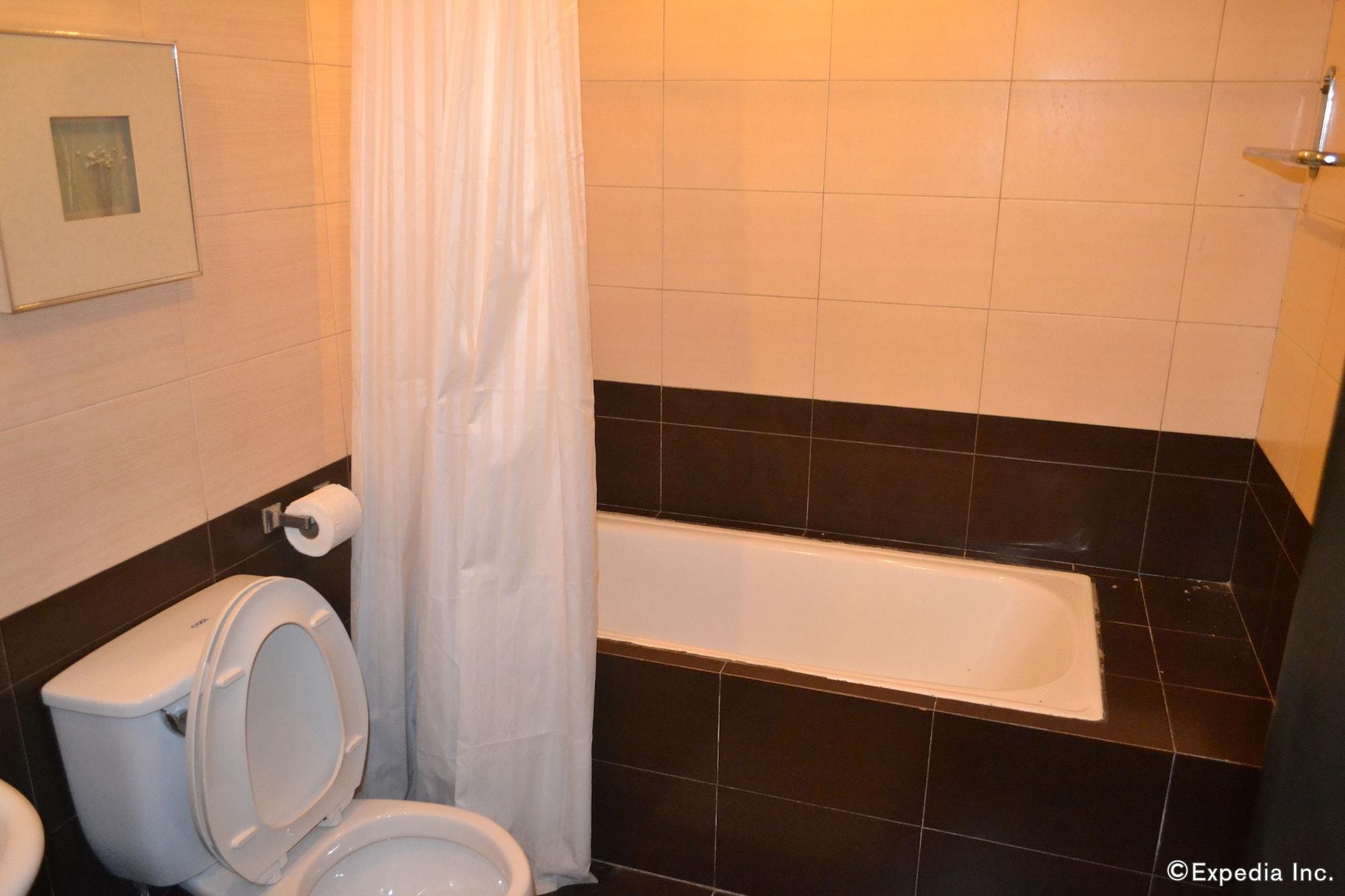 Lancaster Hotel Cebu Lapu-Lapu City Exteriör bild