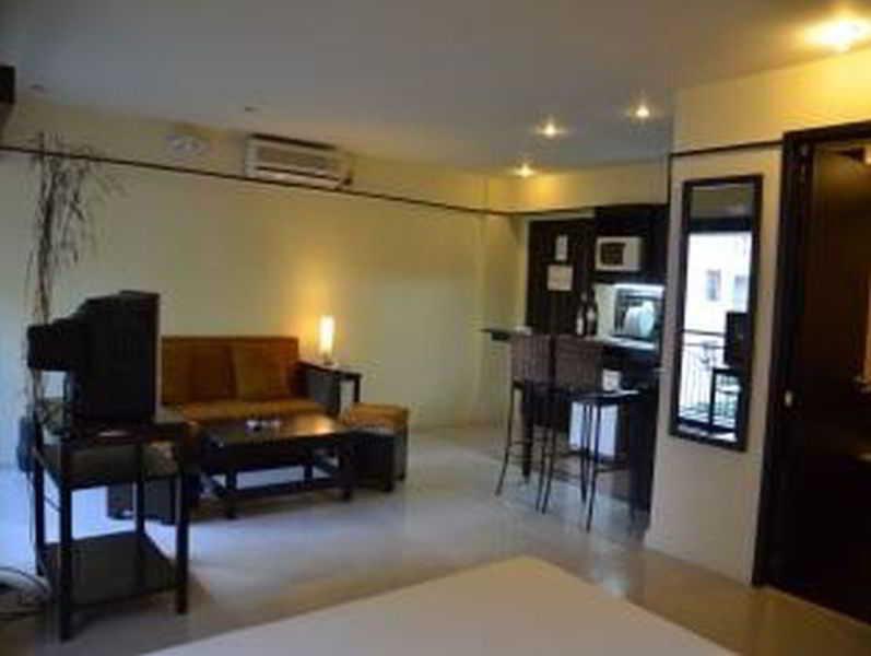 Lancaster Hotel Cebu Lapu-Lapu City Exteriör bild
