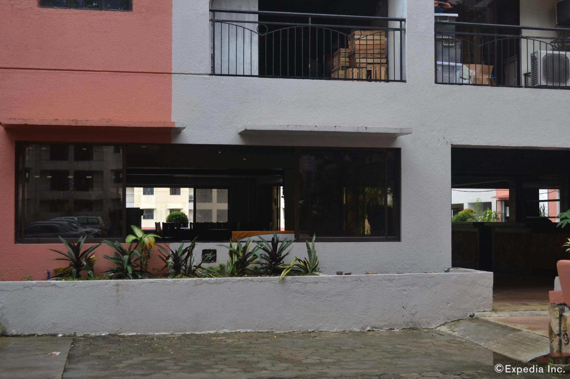 Lancaster Hotel Cebu Lapu-Lapu City Exteriör bild