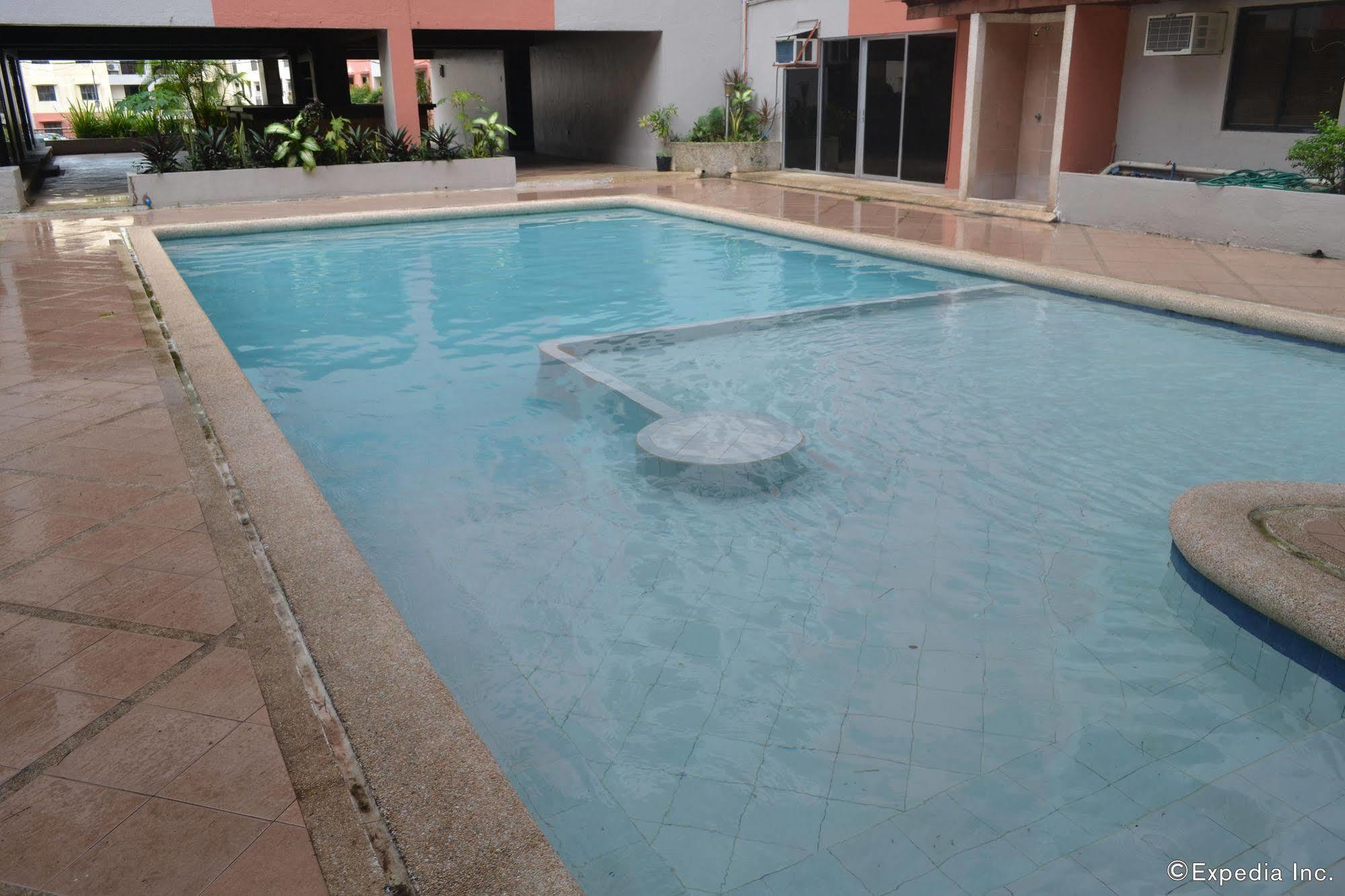 Lancaster Hotel Cebu Lapu-Lapu City Exteriör bild